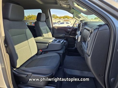 Used 2022 GMC Sierra 1500 SLE w/ Preferred Package image 20