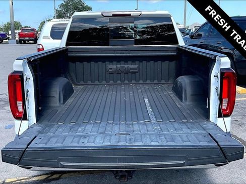 Used 2019 GMC Sierra 1500 SLT w/ SLT Premium Plus Package AWD/4WD image 15