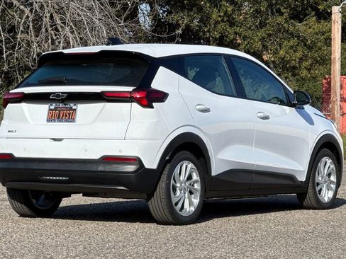 New 2027 Chevrolet Bolt LT w/ Comfort Package image 4