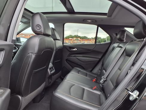 Used 2020 Chevrolet Equinox LT w/ Midnight Edition FWD image 25