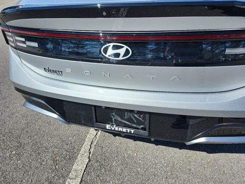 Used 2024 Hyundai Sonata SEL w/ Convenience Package image 4