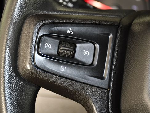 Used 2021 Chevrolet Silverado 1500 Custom Trail Boss AWD/4WD image 23