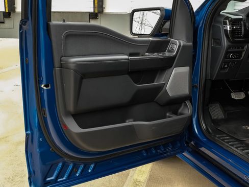 Used 2022 Ford F150 Lariat w/ Equipment Group 502A High image 94