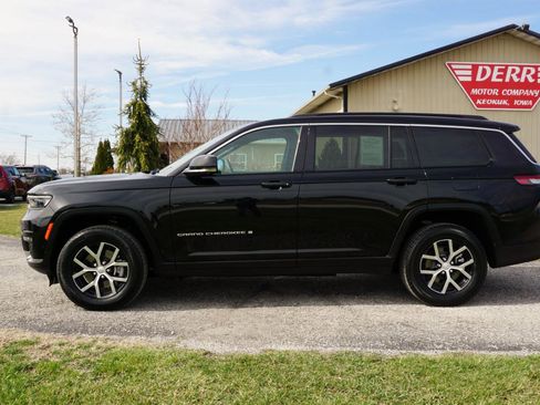 Used 2024 Jeep Grand Cherokee L Limited w/ Luxury Tech Group II image 30