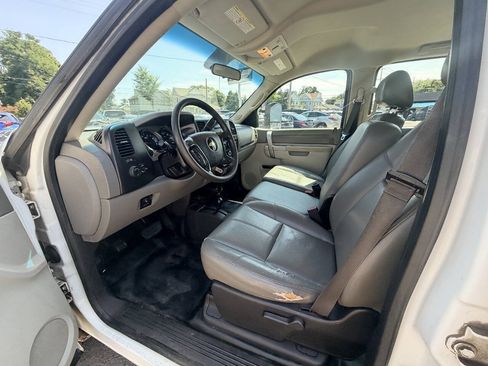 Used 2013 Chevrolet Silverado 3500 W/T w/ Snow Plow Prep Package AWD/4WD image 66