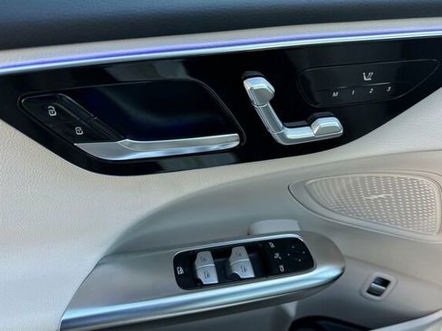 Certified 2023 Mercedes-Benz C 300 Sedan image 11