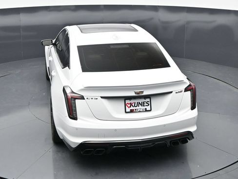 Used 2023 Cadillac CT5 V Blackwing w/ Driver Assist Package RWD image 39