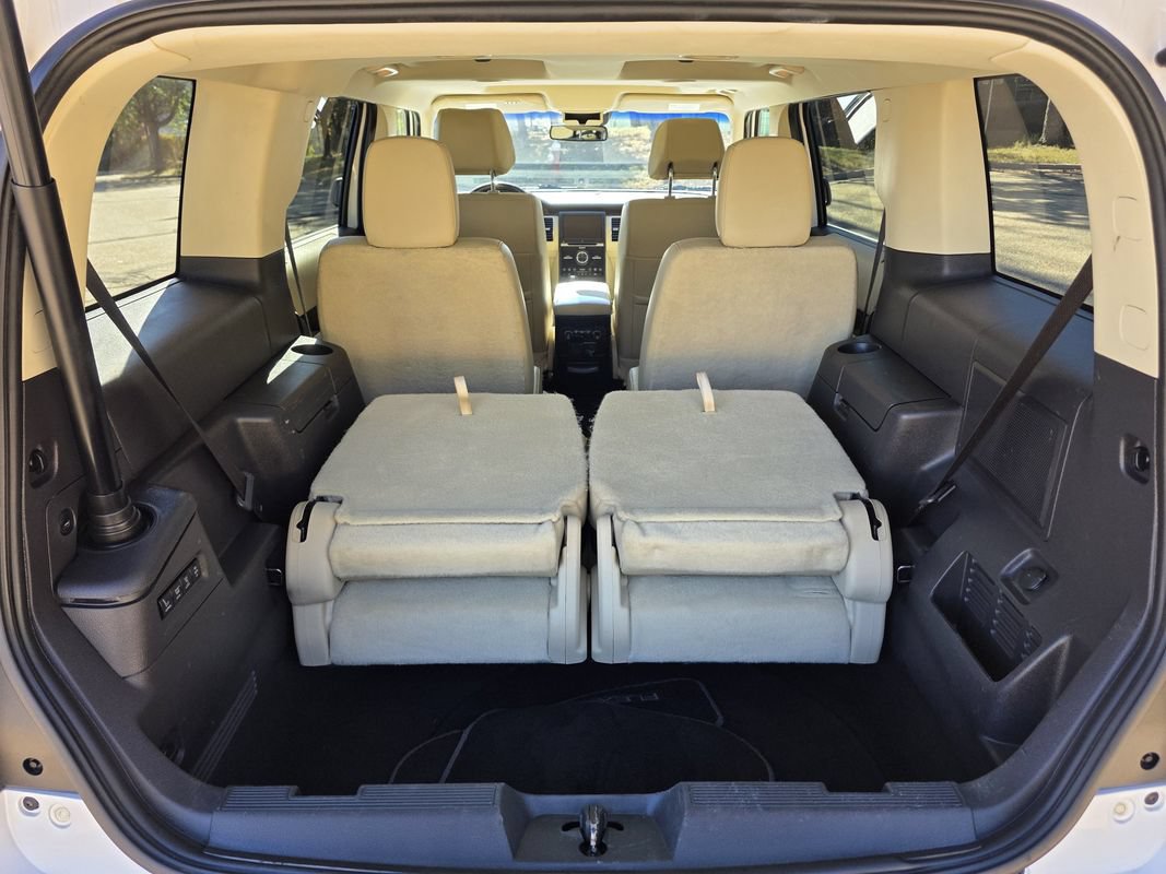 Used 2014 Ford Flex Limited w/ Equipment Group 301A AWD/4WD image 20