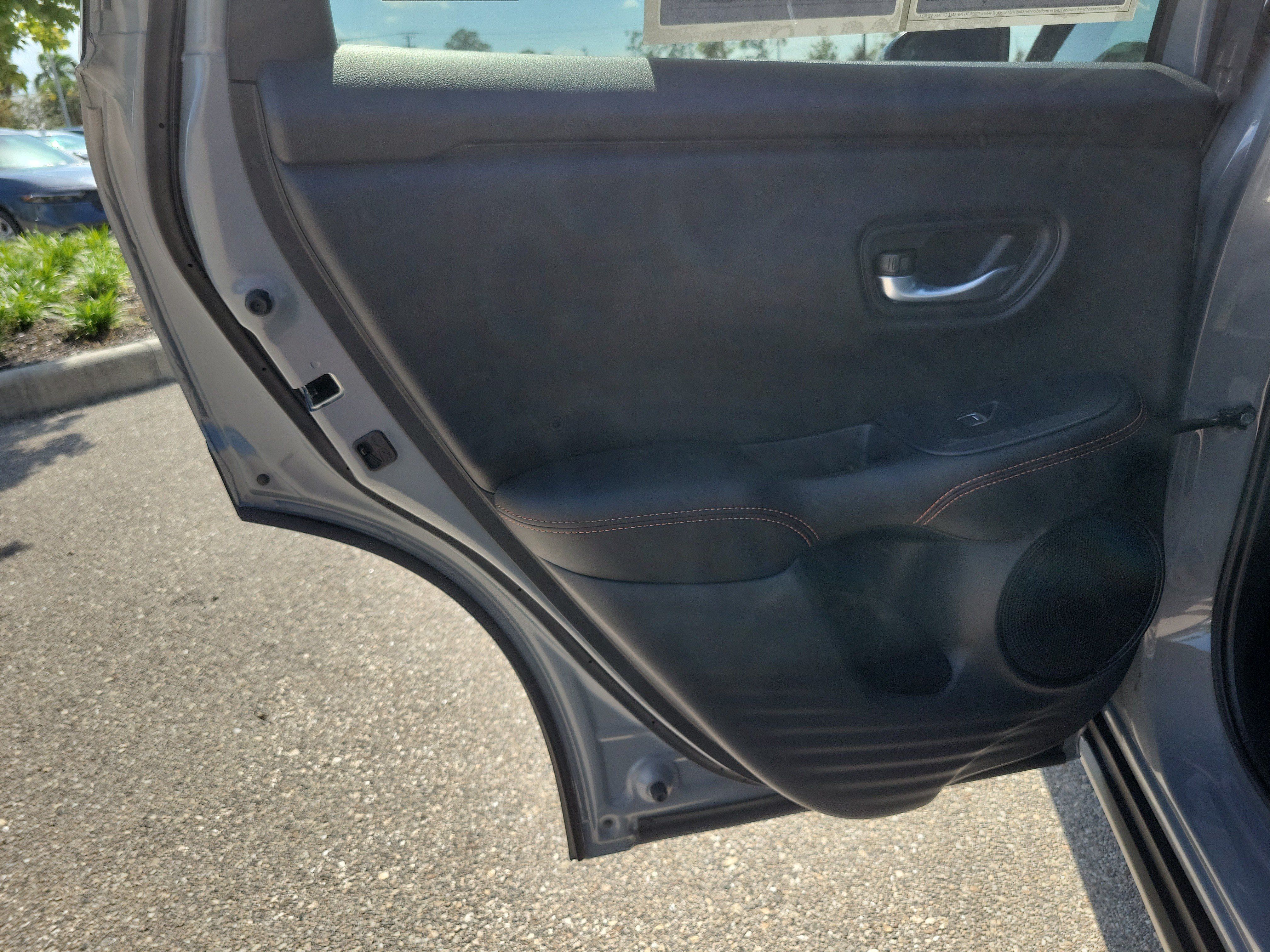 Used 2025 Honda HR-V Sport image 14