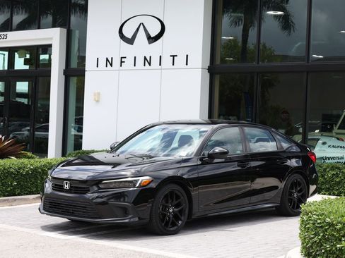 Used 2022 Honda Civic Sport image 1