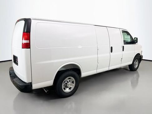 New 2026 Chevrolet Express 2500 Extended w/ Driver Convenience Package RWD image 9