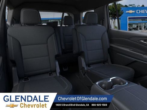New 2026 Chevrolet Traverse LT w/ Driver Confidence Package FWD image 17