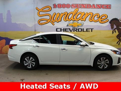 Used 2023 Nissan Altima 2.5 S image 1