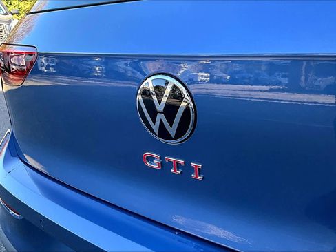 New 2026 Volkswagen GTI SE image 15