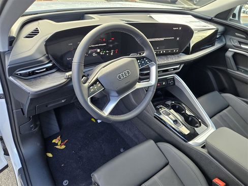 New 2025 Audi Q5 2.0T Premium Plus image 19