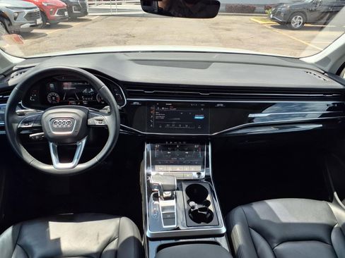 Used 2023 Audi Q7 3.0T Premium Plus AWD/4WD image 3