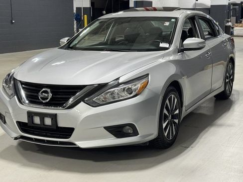 Used 2016 Nissan Altima 2.5 SL w/ 2.5 Technology Package FWD image 33