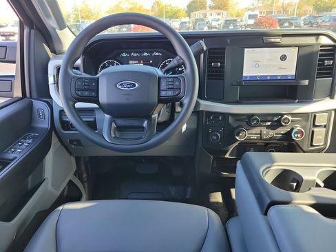 New 2026 Ford F550 4x4 Crew Cab image 11