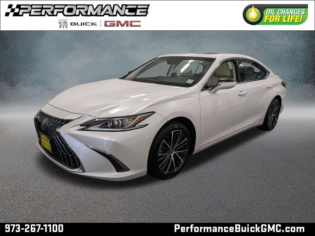 Used 2022 Lexus ES 300h w/ Premium Package FWD 360° Tour