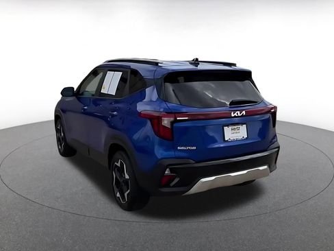 Used 2025 Kia Seltos S image 11