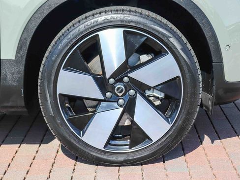 Used 2023 Volvo C40 P8 Recharge Plus w/ Climate Package AWD/4WD image 11