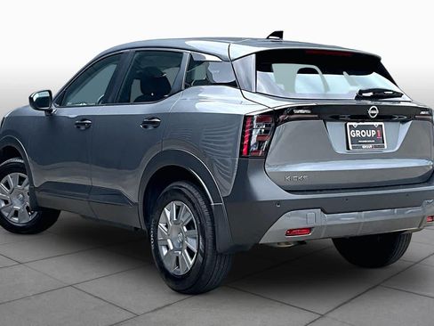 Used 2026 Nissan Kicks S FWD image 12