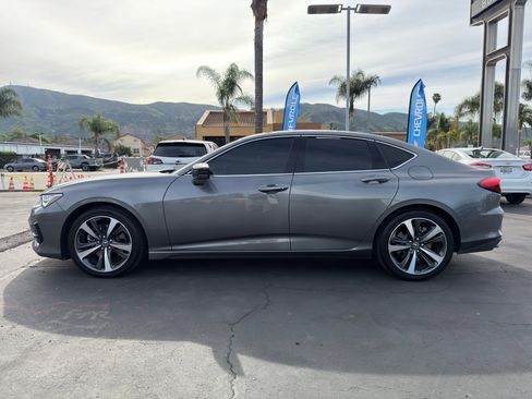 Used 2025 Acura TLX w/ Technology Package image 5