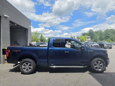 Used 2019 Ford F150 XLT w/ Equipment Group 302A Luxury AWD/4WD image 2