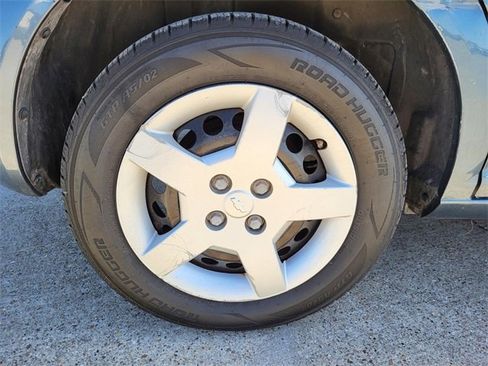 Used 2005 Chevrolet Cobalt Sedan image 25