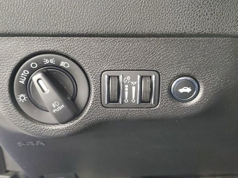 Used 2020 Dodge Charger GT image 26