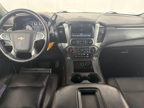 Used 2019 Chevrolet Suburban LT AWD/4WD image 26