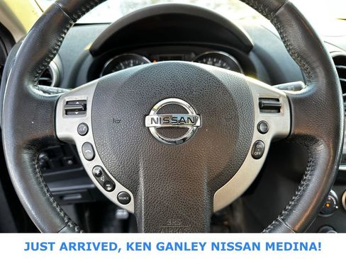 Used 2012 Nissan Rogue SL image 12