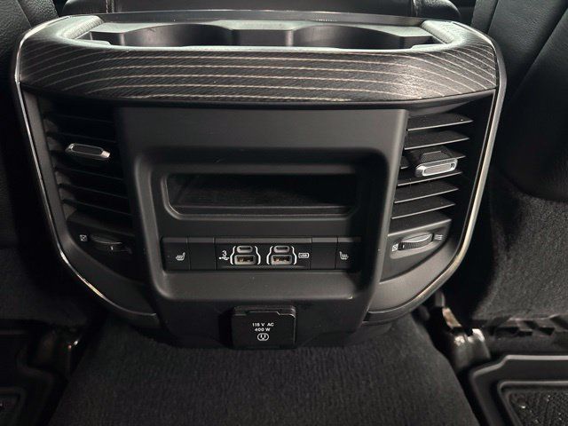 Used 2020 RAM 3500 Limited AWD/4WD image 32