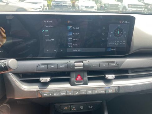 Used 2025 Kia K4 FWD image 20