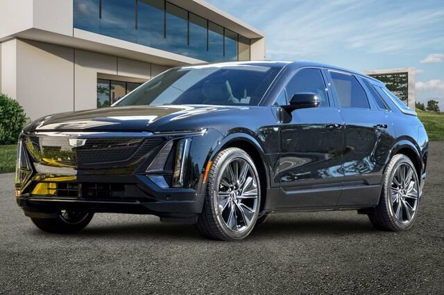 Certified 2024 Cadillac Lyriq Sport w/ LPO, Floor Liner Package AWD/4WD image 8