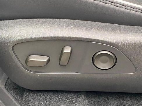 New 2026 GMC Acadia Denali image 14