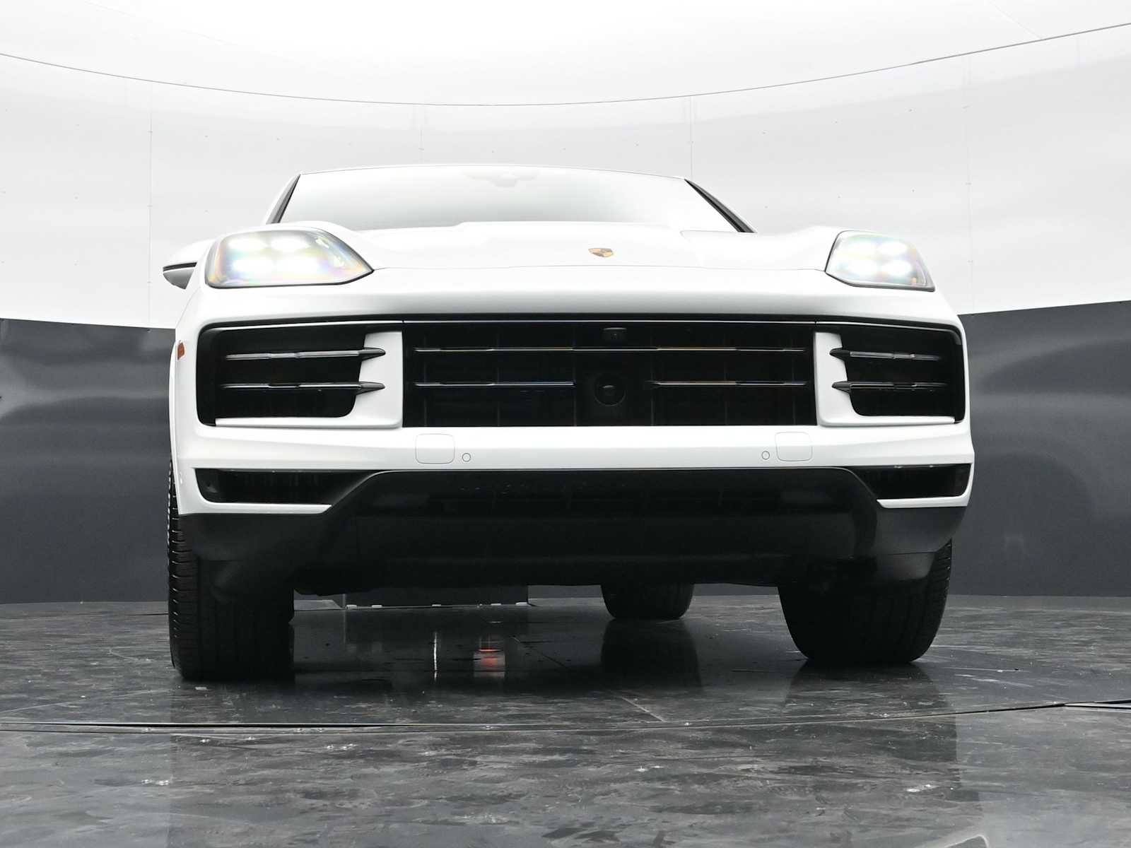 New 2025 Porsche Cayenne E-Hybrid Coupe AWD/4WD image 52