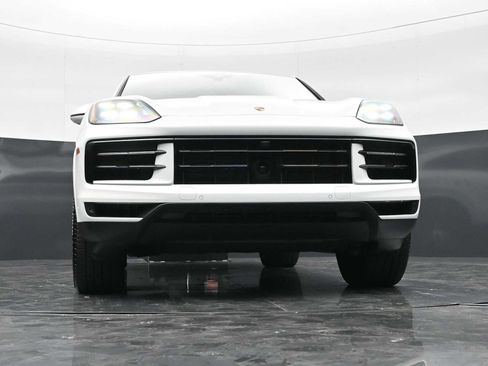 New 2025 Porsche Cayenne E-Hybrid image 52