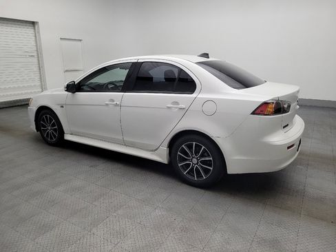 Used 2017 Mitsubishi Lancer ES image 3