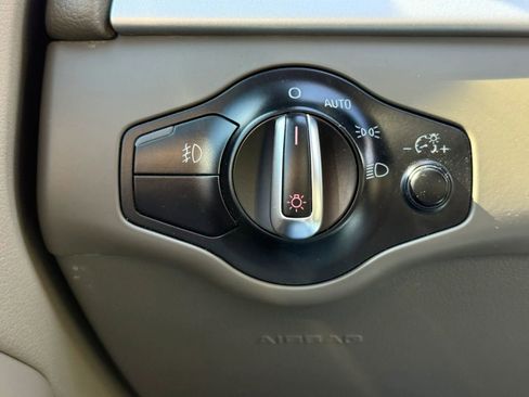 Used 2011 Audi A5 2.0T Premium Plus image 31