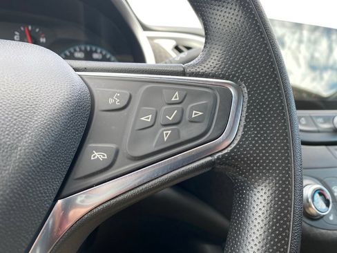 Used 2025 Chevrolet Malibu LT FWD image 28