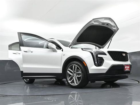 Used 2023 Cadillac XT4 Sport w/ Cold Weather Package FWD image 45