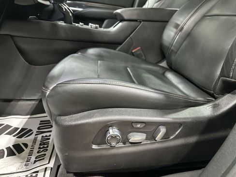 Used 2020 Cadillac XT4 Sport image 14