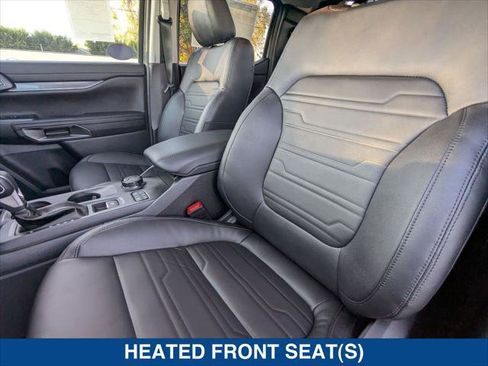 New 2025 Ford Ranger Lariat w/ Black Appearance Package image 13