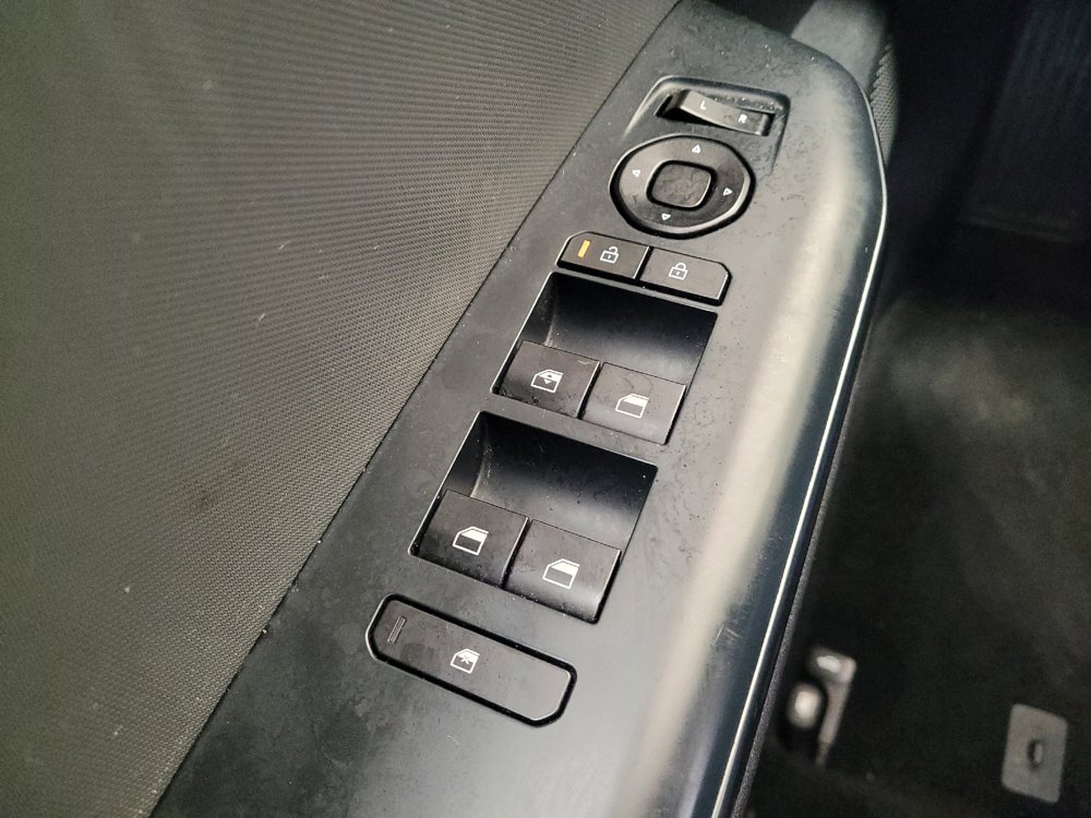 Used 2025 Kia K4 FWD image 27