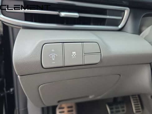 Certified 2025 Hyundai Elantra Sport FWD image 13