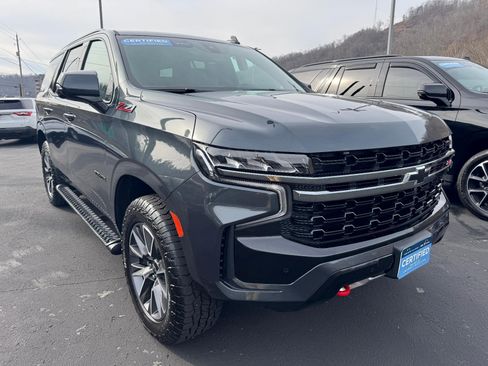 Certified 2022 Chevrolet Tahoe Z71 w/ Luxury Package image 1