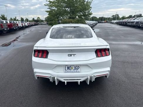 Used 2024 Ford Mustang GT Premium RWD image 5