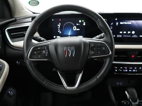 Used 2024 Buick Encore GX Avenir w/ Avenir Convenience Package AWD/4WD image 17