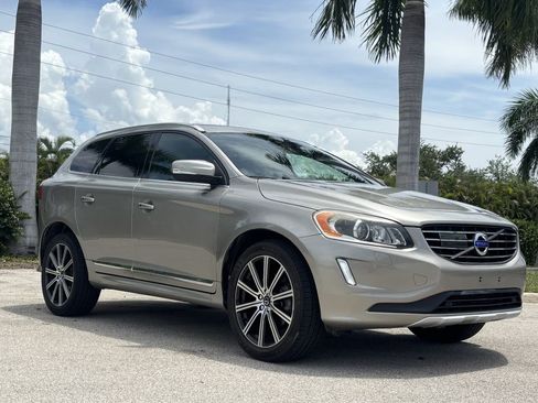 Used 2015 Volvo XC60 T5 Platinum FWD image 43
